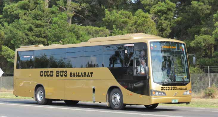 Gold Bus Volvo B7R Custom SB400 32